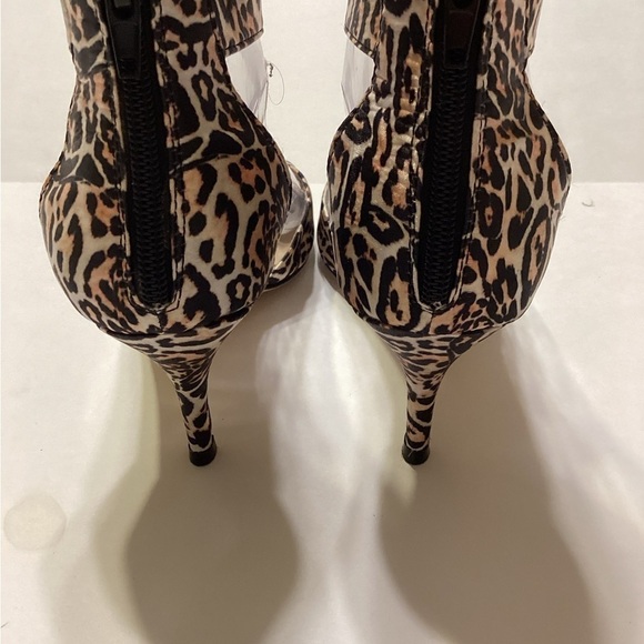 Nicole Miller New Castle Animal Print Open Toe Heel - Picture 6 of 8